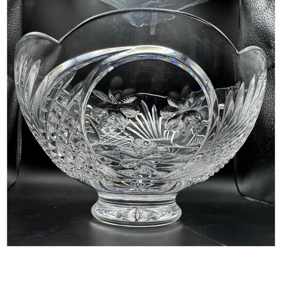 Waterford Cut Crystal The Heritage Of Ireland 10" Bowl With Scalloped Edge - Picture 3 of 11
